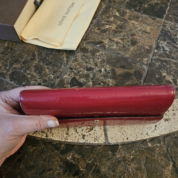 Louis Vuitton Vintage Red Sarah vernis wallet with box and dustbag - Picture 8 of 13